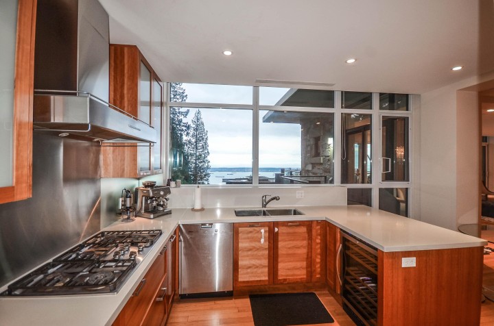 Photo 16 at 103 - 2235 Twin Creek Place, Whitby Estates, West Vancouver