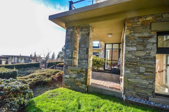 Photo 7 at 103 - 2235 Twin Creek Place, Whitby Estates, West Vancouver