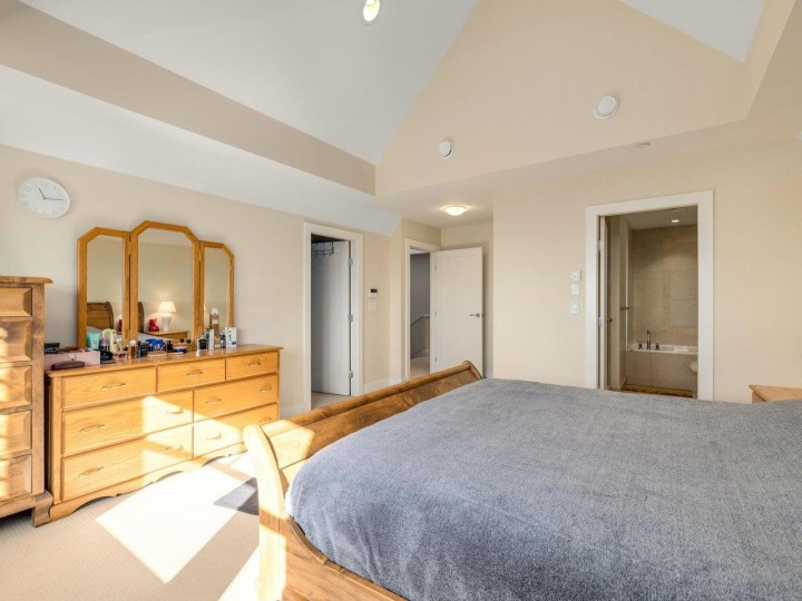 Photo 14 at 5 - 2555 Skilift Road, Chelsea Park, West Vancouver