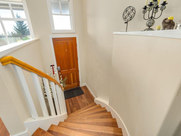 Photo 31 at 5 - 2555 Skilift Road, Chelsea Park, West Vancouver