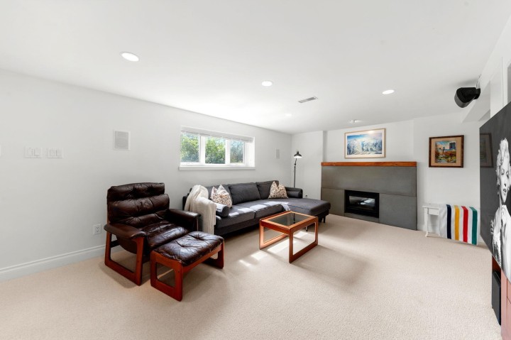 Photo 23 at 728 E 6th Street, Queensbury, North Vancouver