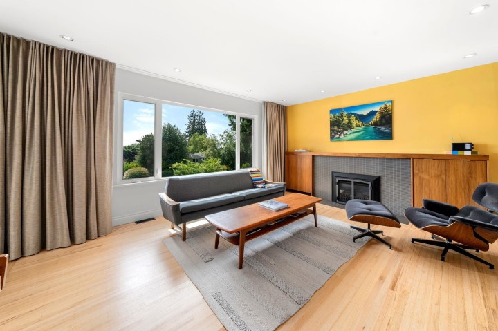 Photo 6 at 728 E 6th Street, Queensbury, North Vancouver