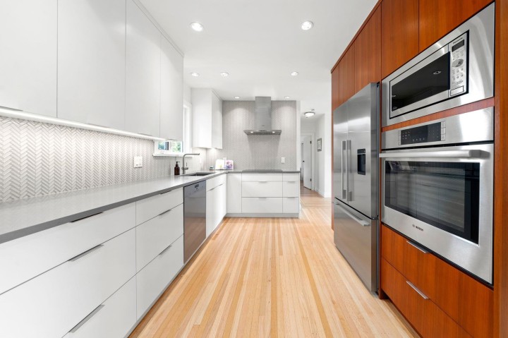 Photo 16 at 728 E 6th Street, Queensbury, North Vancouver