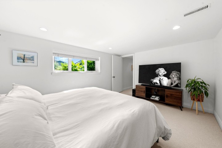 Photo 26 at 728 E 6th Street, Queensbury, North Vancouver