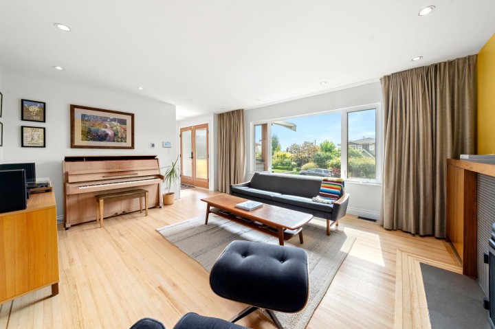 Photo 7 at 728 E 6th Street, Queensbury, North Vancouver