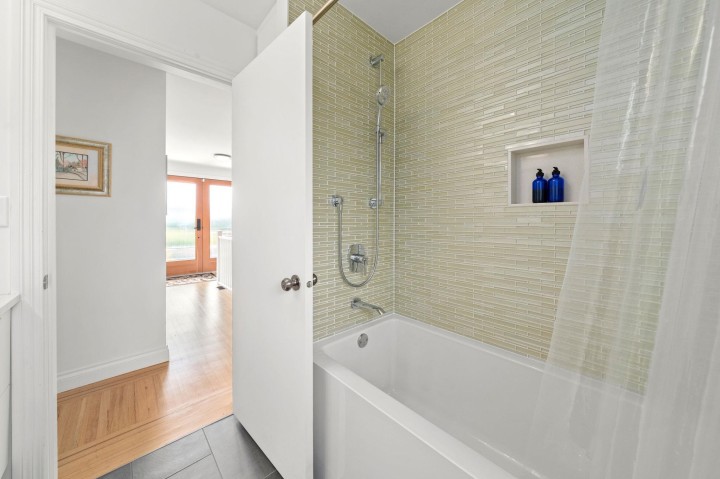 Photo 20 at 728 E 6th Street, Queensbury, North Vancouver