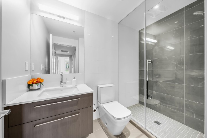 Photo 22 at 204 - 2089 W 43rd Avenue, Kerrisdale, Vancouver West