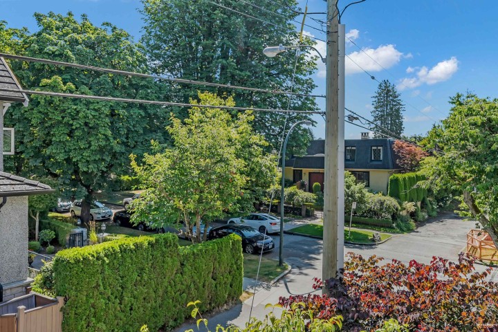 Photo 28 at 204 - 2089 W 43rd Avenue, Kerrisdale, Vancouver West