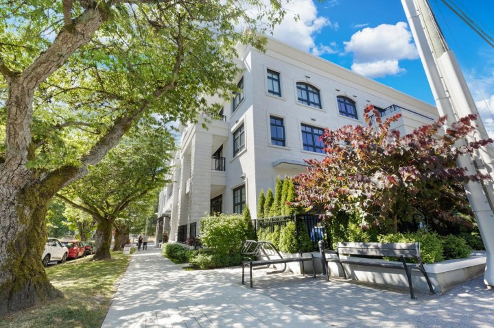 Photo 33 at 204 - 2089 W 43rd Avenue, Kerrisdale, Vancouver West