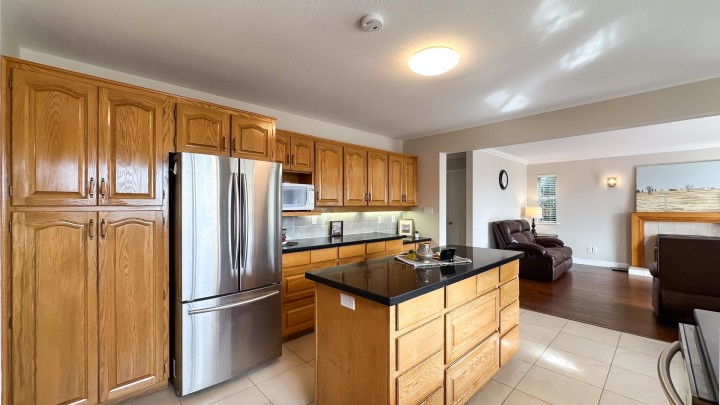 Photo 12 at 1386 Mathers Avenue, Ambleside, West Vancouver