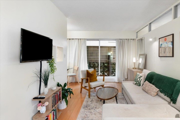 Photo 13 at 101 - 1540 E 4th Avenue, Grandview Woodland, Vancouver East