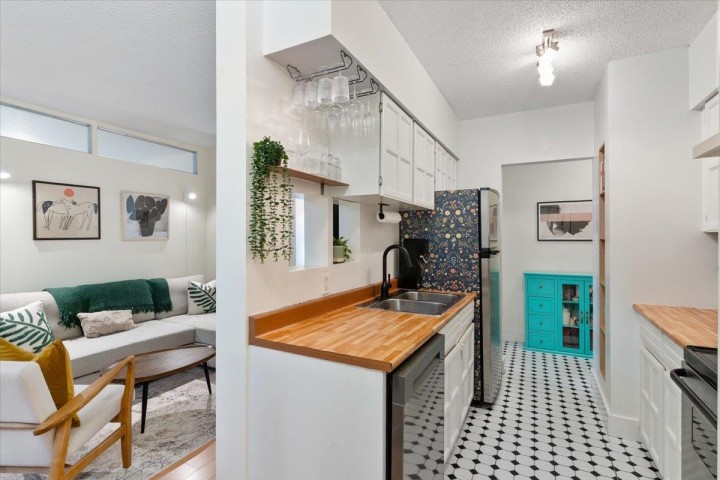 Photo 5 at 101 - 1540 E 4th Avenue, Grandview Woodland, Vancouver East