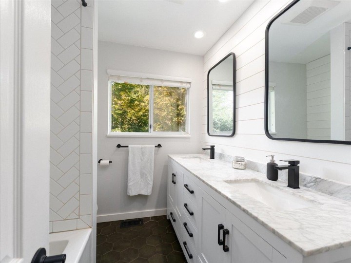 Photo 12 at 799 Plymouth Drive, Windsor Park NV, North Vancouver