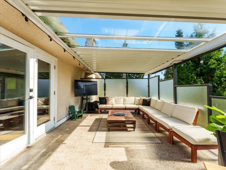 Photo 9 at 799 Plymouth Drive, Windsor Park NV, North Vancouver