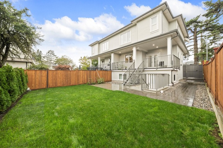 Photo 31 at 552 E 58th Avenue, South Vancouver, Vancouver East