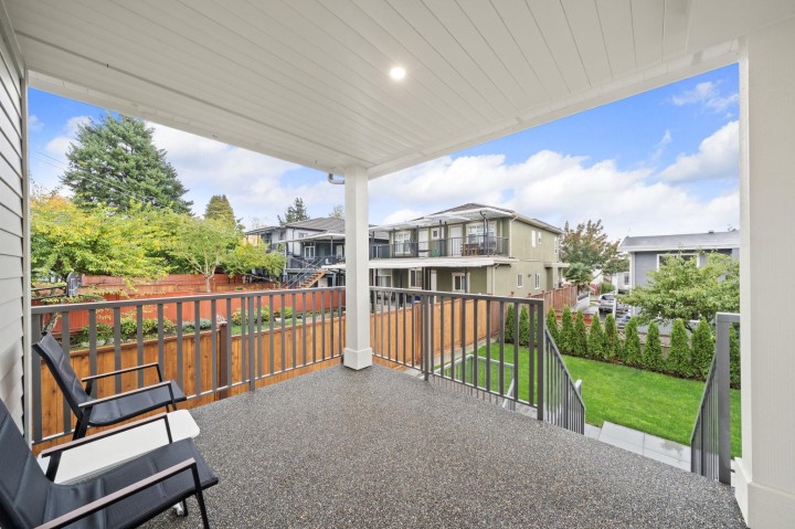 Photo 25 at 552 E 58th Avenue, South Vancouver, Vancouver East