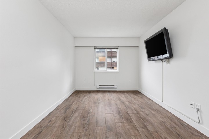 Photo 11 at 306 - 212 Forbes Avenue, Lower Lonsdale, North Vancouver