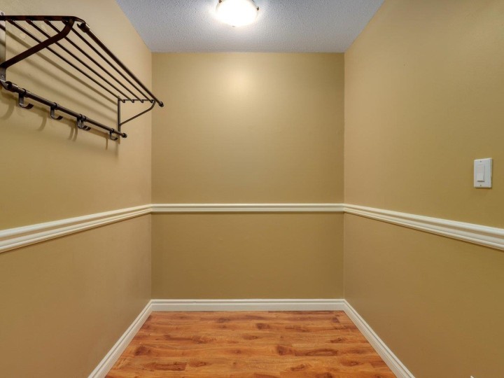 Photo 16 at 306 - 975 W 13th Avenue, Fairview VW, Vancouver West