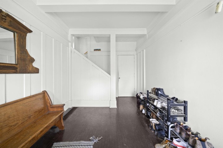 Photo 5 at 3550 W 1st Avenue, Kitsilano, Vancouver West