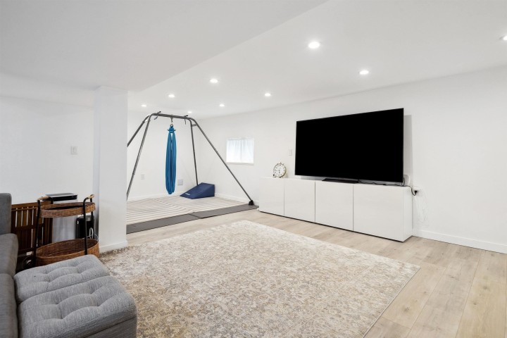 Photo 14 at 4190 W 11th Avenue, Point Grey, Vancouver West