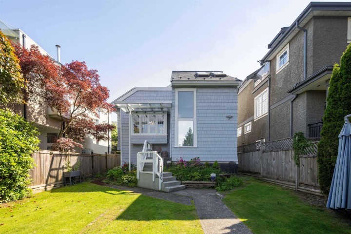 Photo 4 at 4190 W 11th Avenue, Point Grey, Vancouver West