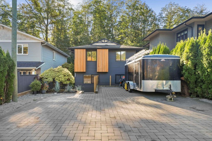 Photo 36 at 1430 Draycott Road, Lynn Valley, North Vancouver