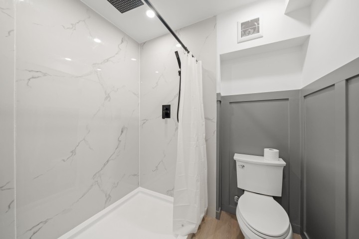 Photo 18 at 1430 Draycott Road, Lynn Valley, North Vancouver