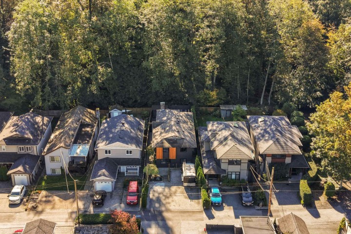 Photo 37 at 1430 Draycott Road, Lynn Valley, North Vancouver