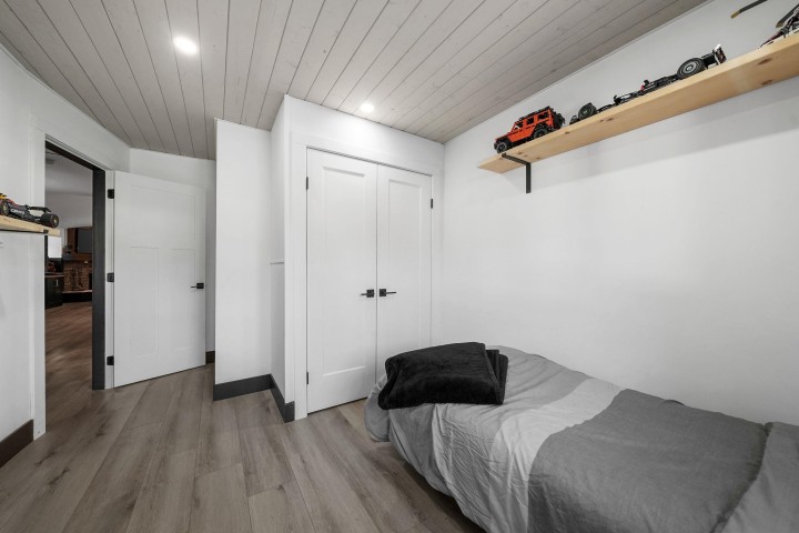 Photo 15 at 1430 Draycott Road, Lynn Valley, North Vancouver