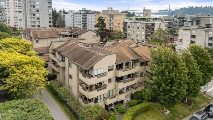 Photo 19 at 206 - 1363 Clyde Avenue, Ambleside, West Vancouver