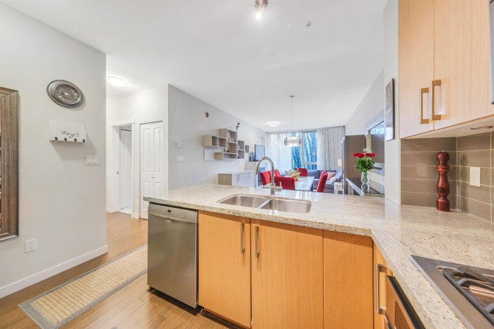 Photo 5 at 307 - 159 W 22nd Street, Central Lonsdale, North Vancouver