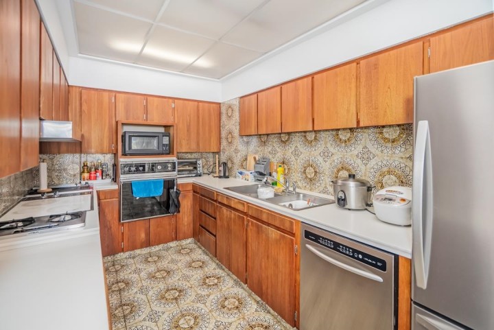 Photo 17 at 1735 W 62nd Avenue, South Granville, Vancouver West