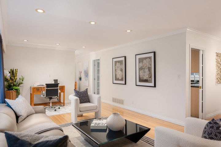 Photo 5 at 850 Jefferson Avenue, Sentinel Hill, West Vancouver