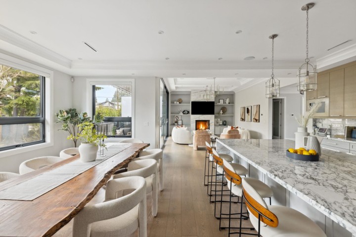 Photo 15 at 939 Forest Hills Drive, Edgemont, North Vancouver