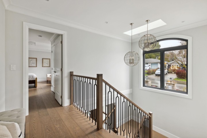 Photo 25 at 939 Forest Hills Drive, Edgemont, North Vancouver