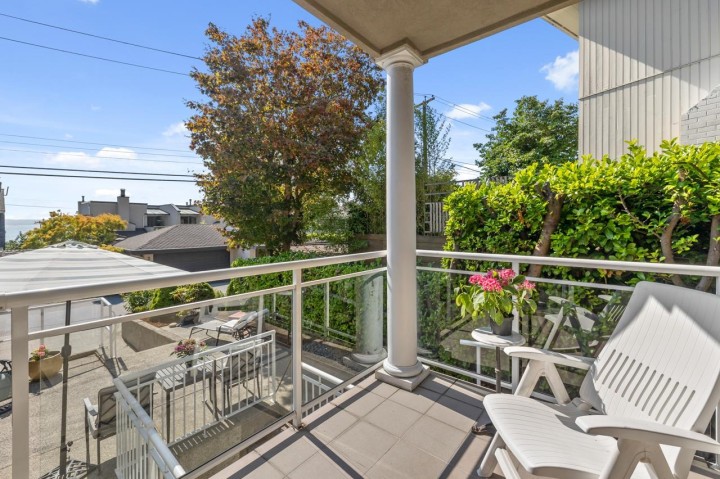 Photo 22 at 2362 Marine Drive, Dundarave, West Vancouver