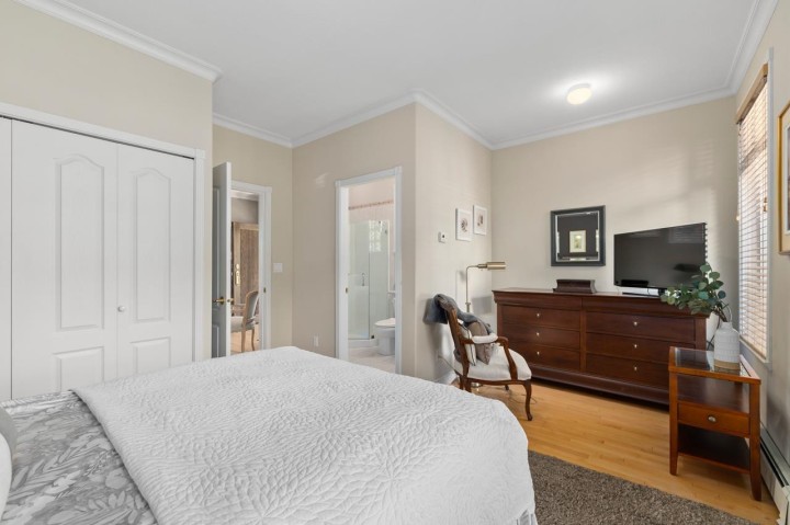 Photo 24 at 2362 Marine Drive, Dundarave, West Vancouver