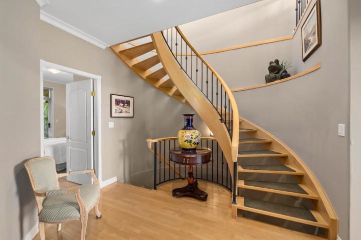 Photo 18 at 2362 Marine Drive, Dundarave, West Vancouver