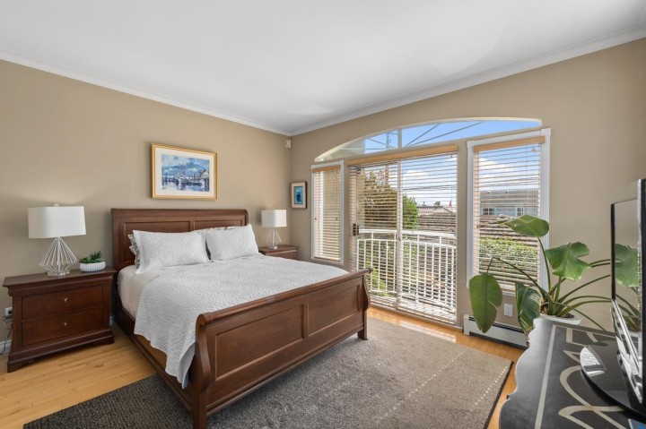 Photo 19 at 2362 Marine Drive, Dundarave, West Vancouver