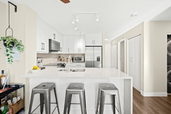 Photo 7 at 410 - 124 W 3rd Street, Lower Lonsdale, North Vancouver