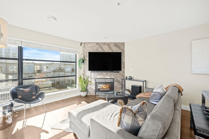 Photo 3 at 410 - 124 W 3rd Street, Lower Lonsdale, North Vancouver