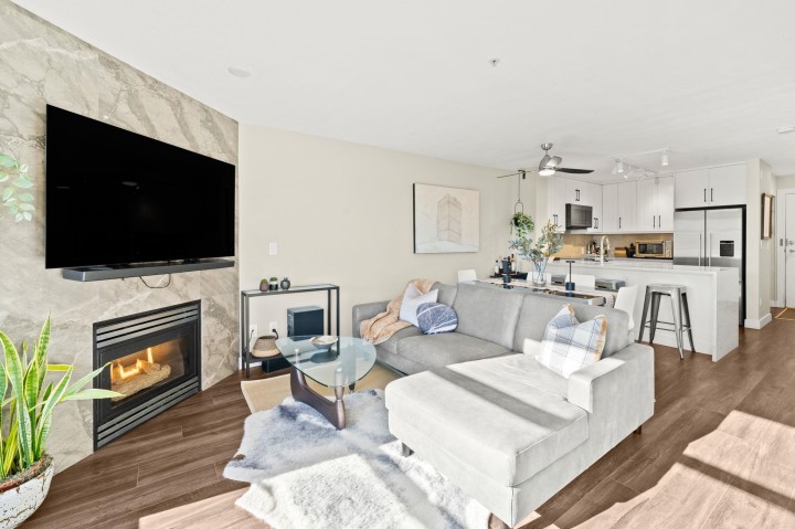 Photo 5 at 410 - 124 W 3rd Street, Lower Lonsdale, North Vancouver