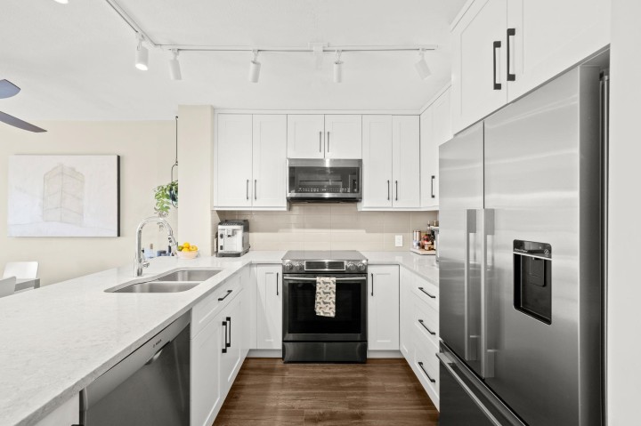 Photo 8 at 410 - 124 W 3rd Street, Lower Lonsdale, North Vancouver