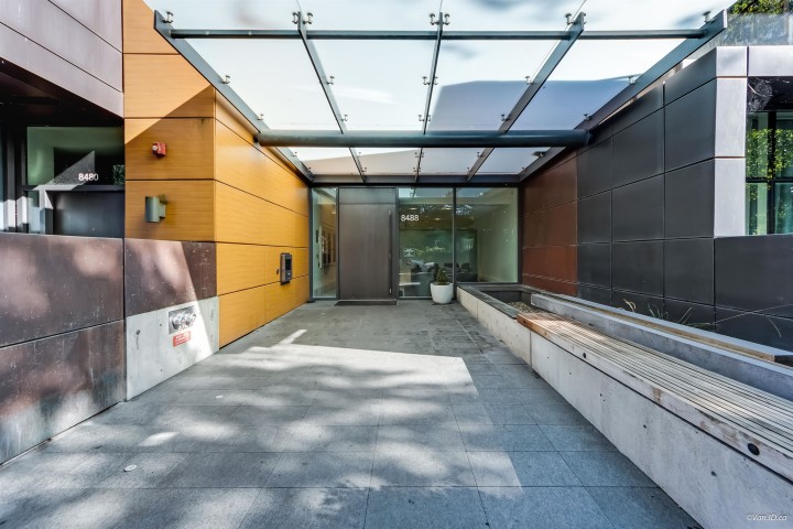 Photo 2 at 522 - 8488 Cornish Street, S.W. Marine, Vancouver West