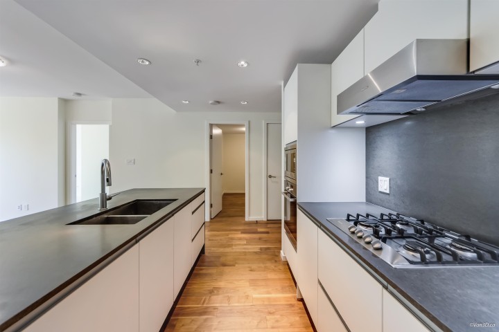 Photo 5 at 522 - 8488 Cornish Street, S.W. Marine, Vancouver West