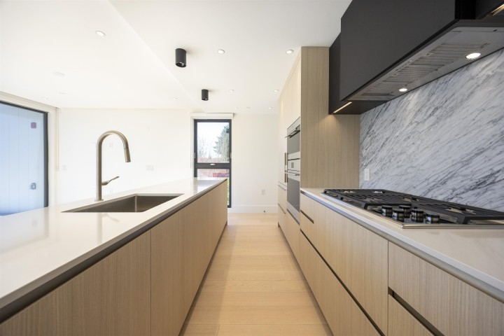 Photo 8 at 203 - 778 W 27th Avenue, Cambie, Vancouver West