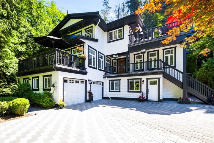 Photo 2 at 5671 Westport Road, Eagle Harbour, West Vancouver