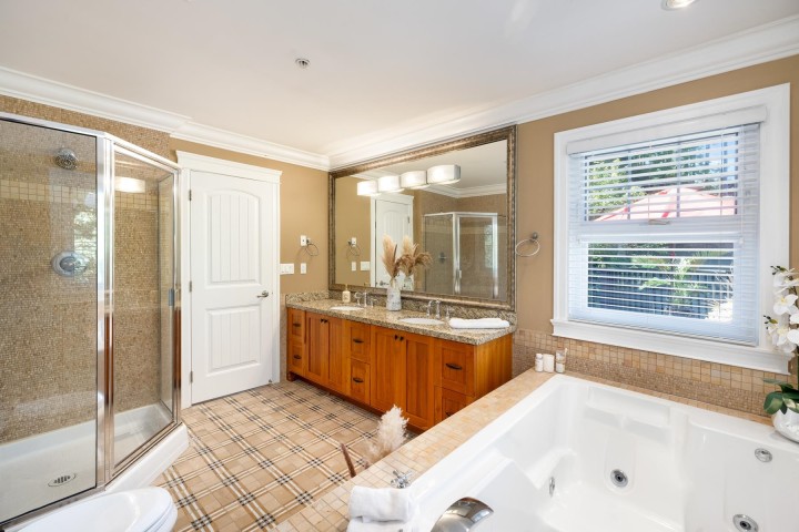 Photo 22 at 5671 Westport Road, Eagle Harbour, West Vancouver