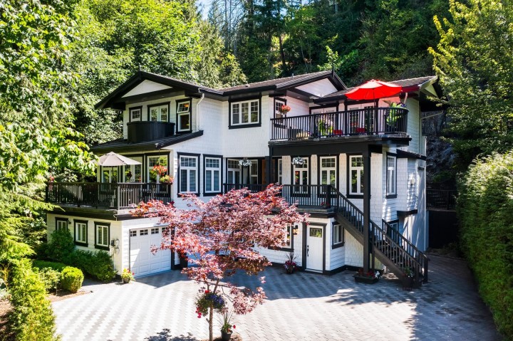 Photo 1 at 5671 Westport Road, Eagle Harbour, West Vancouver