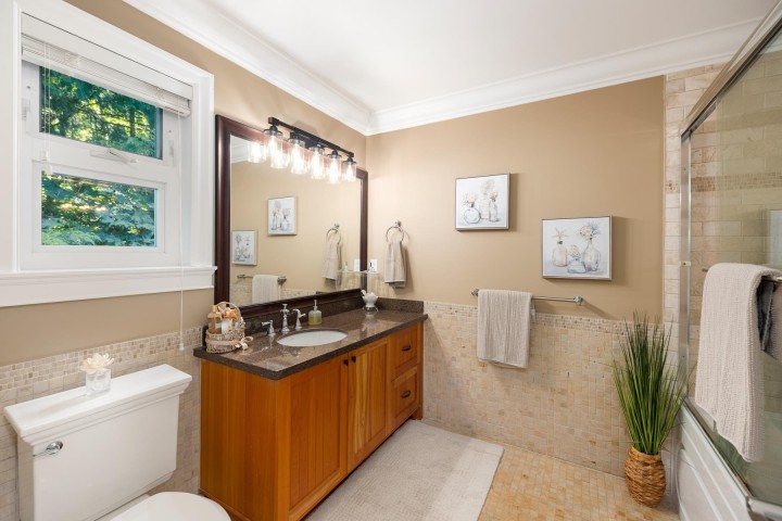 Photo 24 at 5671 Westport Road, Eagle Harbour, West Vancouver